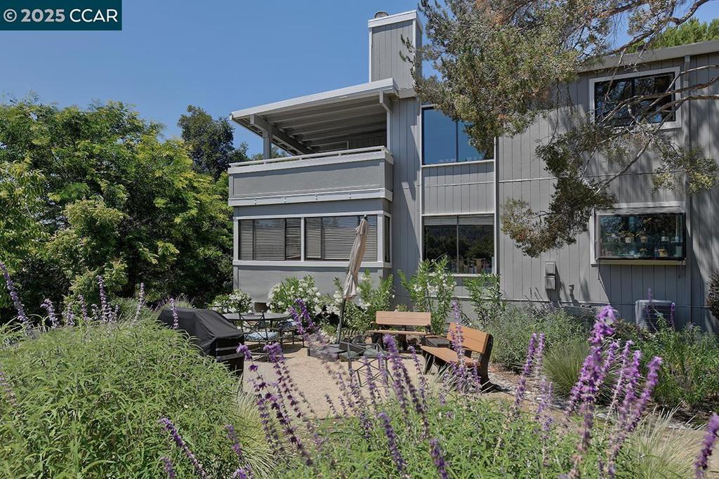 ROSSMOOR - Residential