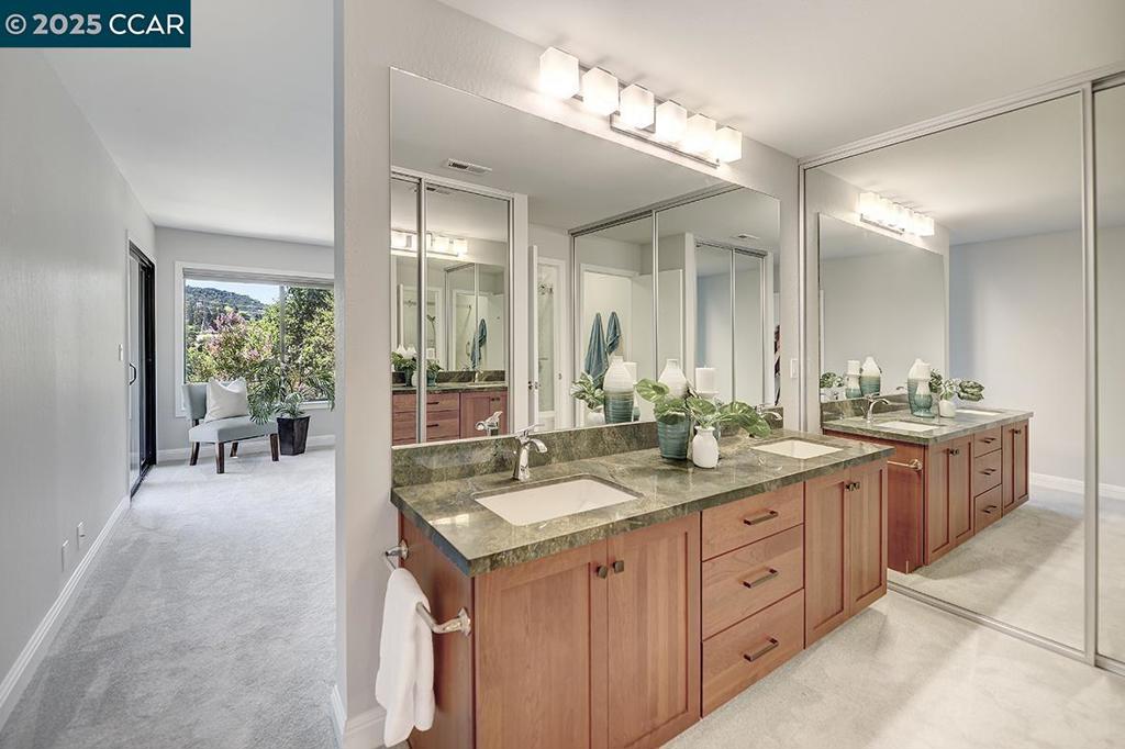 ROSSMOOR - Residential