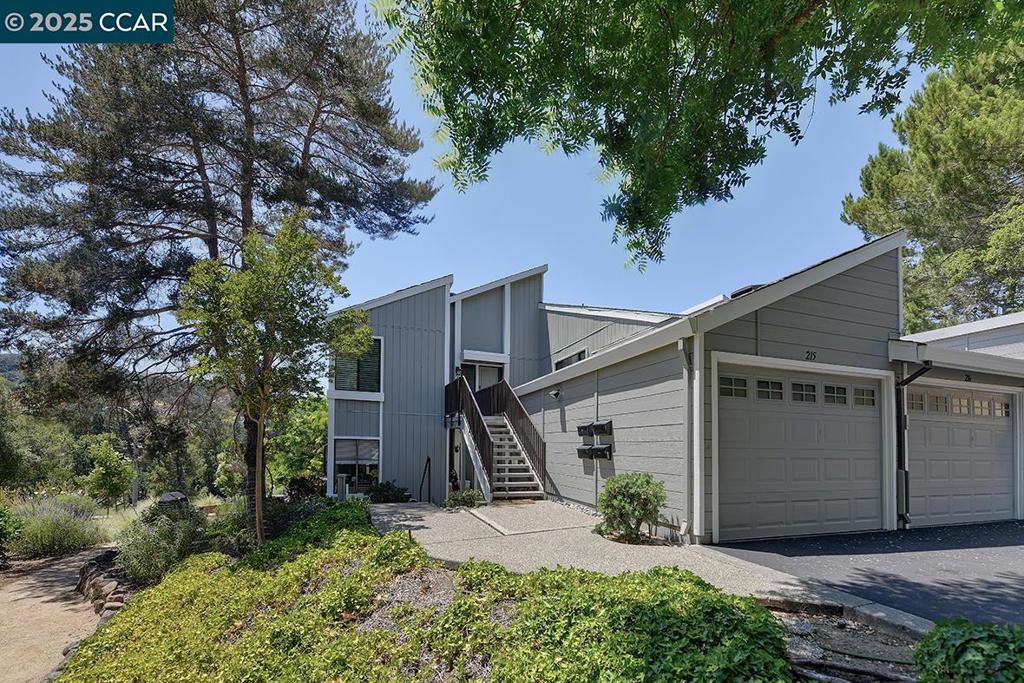 ROSSMOOR - Residential