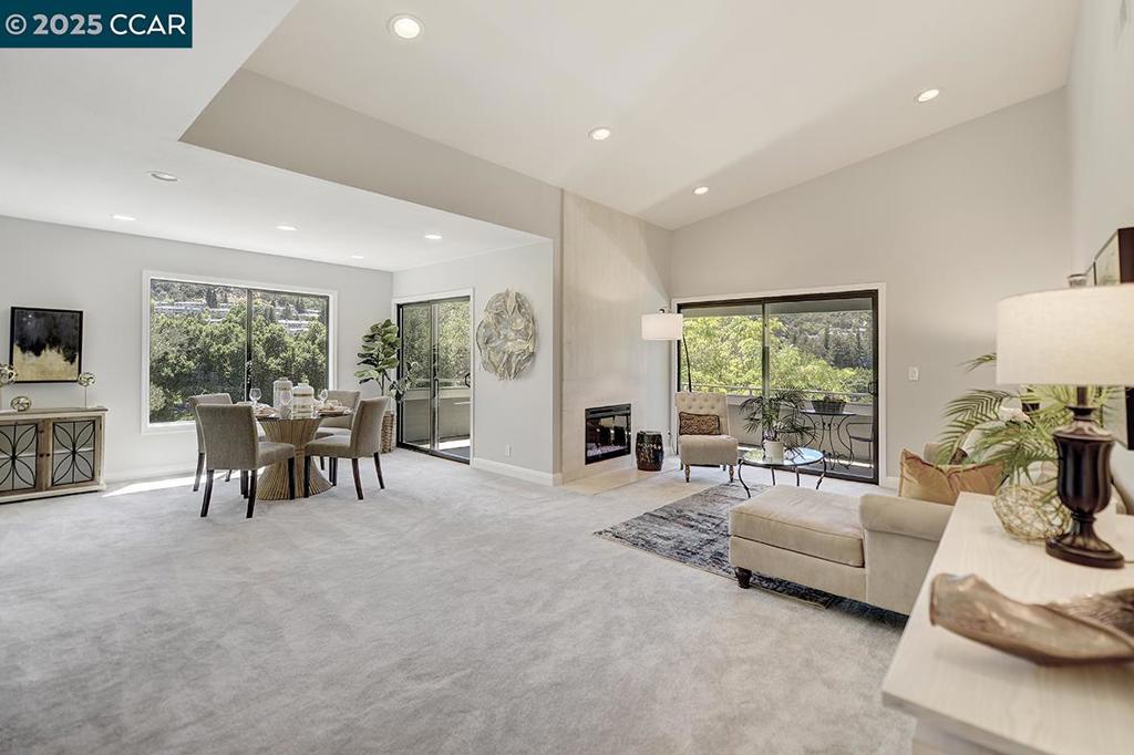3612 Rossmoor Parkway 1