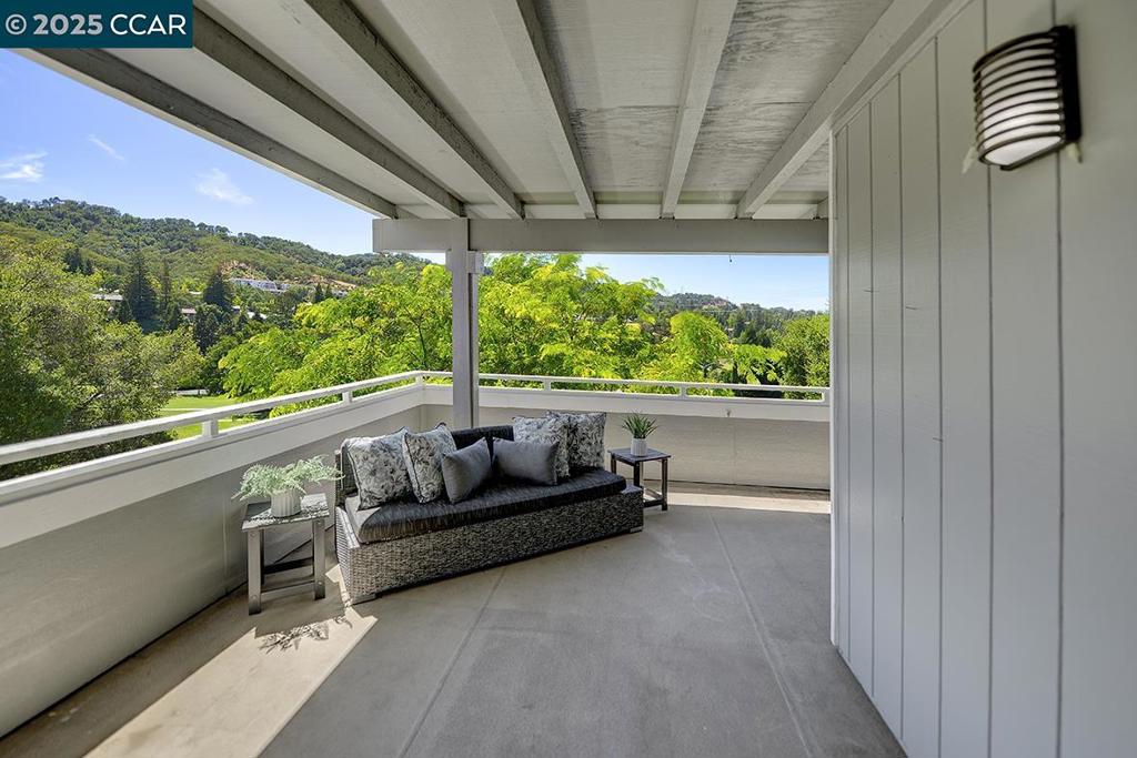 ROSSMOOR - Residential