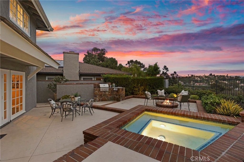 Photo of 31152 Boca Raton Pl, Laguna Niguel, CA 92677 (MLS # OC26029438)