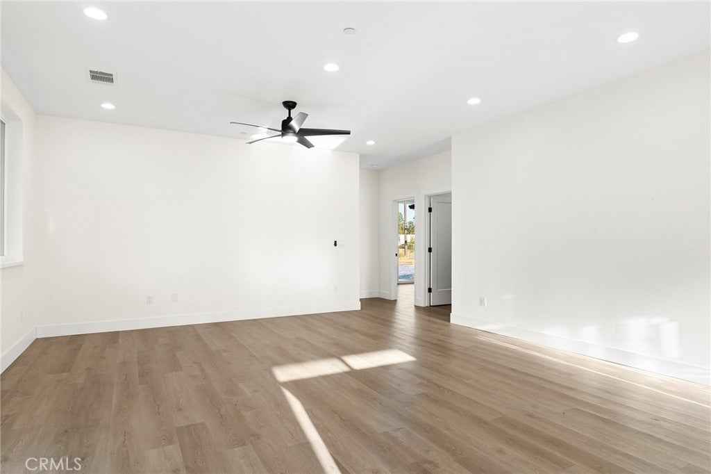6478 Lone Cedar Ln.
