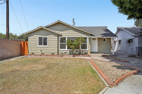 Photo of 6651 Coronado AVE, Long Beach, CA 90805 (MLS # OC26172590)