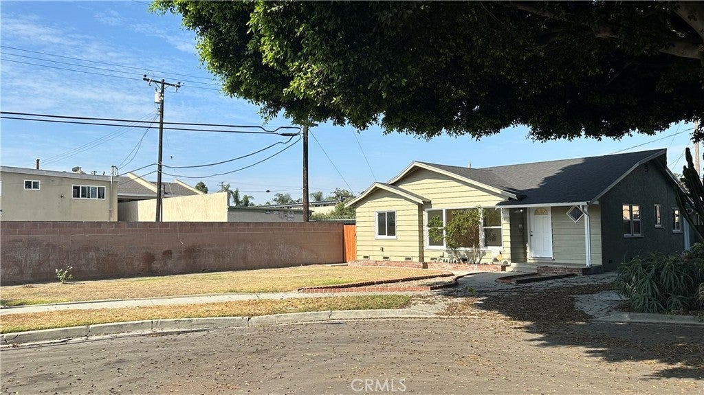 6651 Coronado