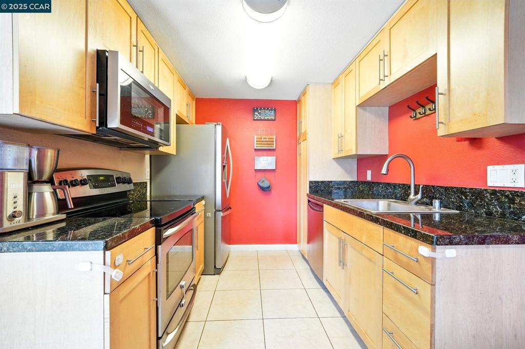 DIABLO HILLS - Residential