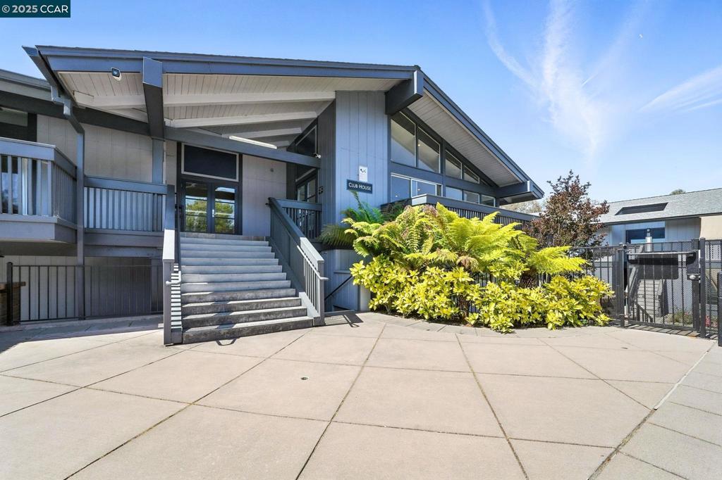 DIABLO HILLS - Residential