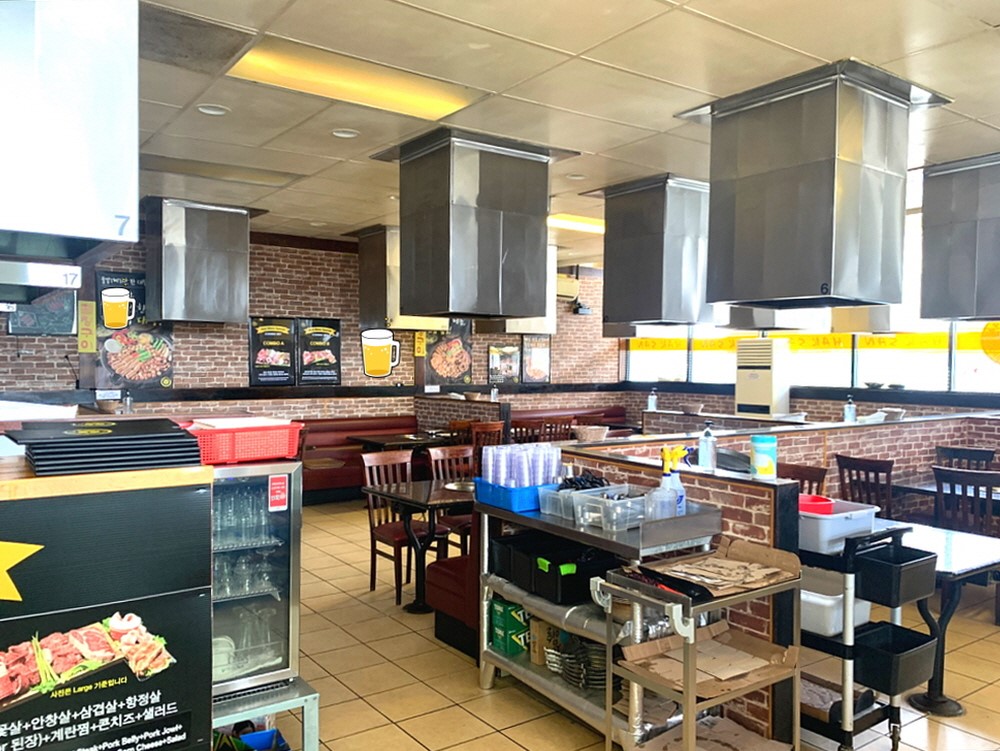 2216 Sepulveda Boulevard