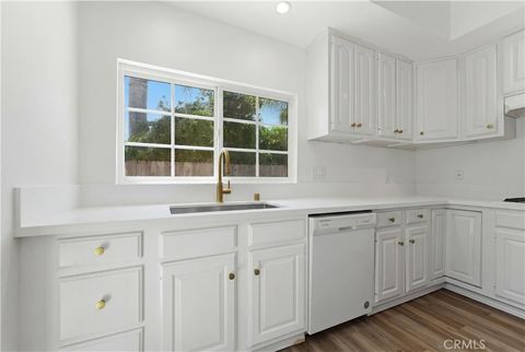 Tiny photo for 1806 Pepper Tree Court, Thousand Oaks, CA 91362 (MLS # OC26110084)