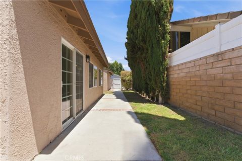 Tiny photo for 1806 Pepper Tree Court, Thousand Oaks, CA 91362 (MLS # OC26110084)