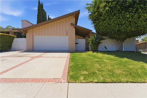 Photo of 1806 Pepper Tree Court, Thousand Oaks, CA 91362 (MLS # OC26110084)