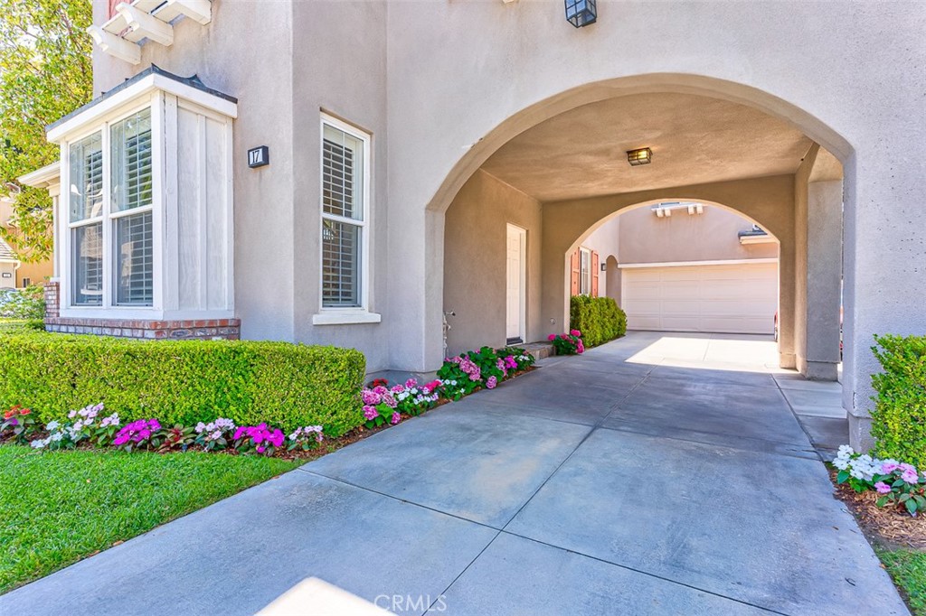 17 Highfield Glen