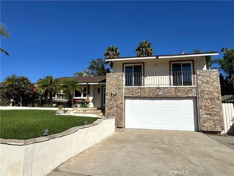 25456 El Picador Mission Viejo CA 92691