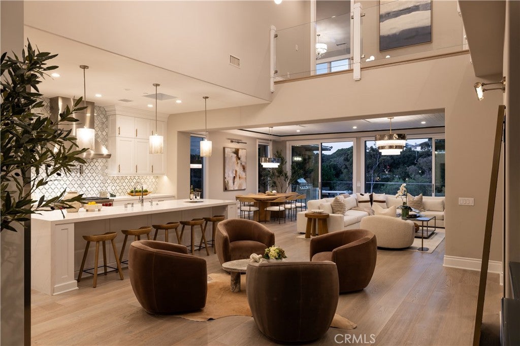 Photo of 2 Rue Biarritz, Newport Beach, CA 92660 (MLS # OC26176303)