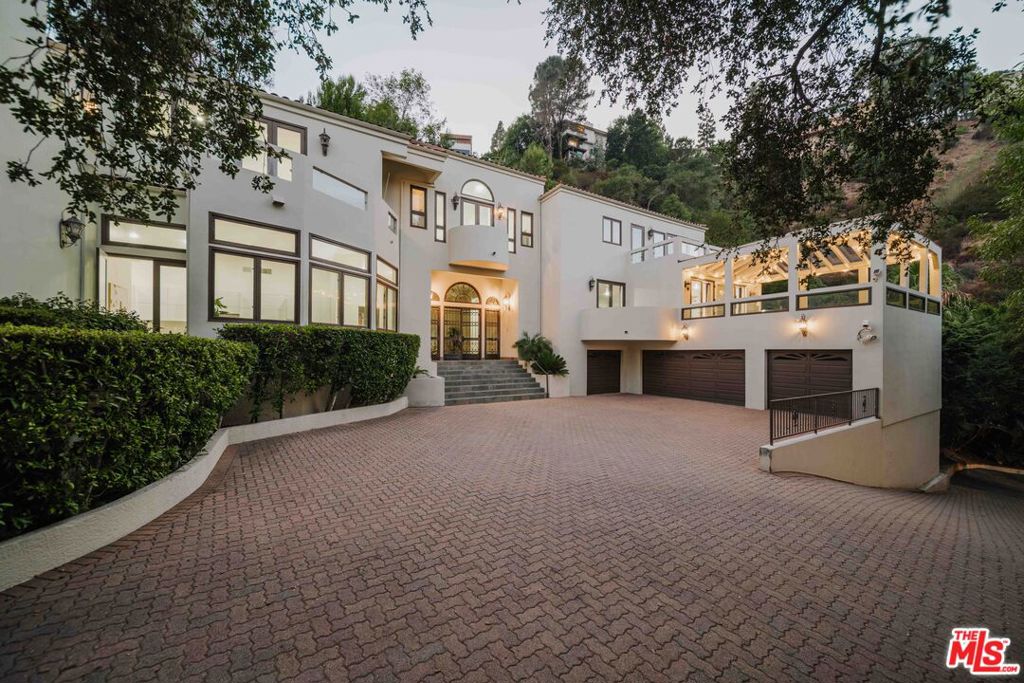 11037 Anzio Road