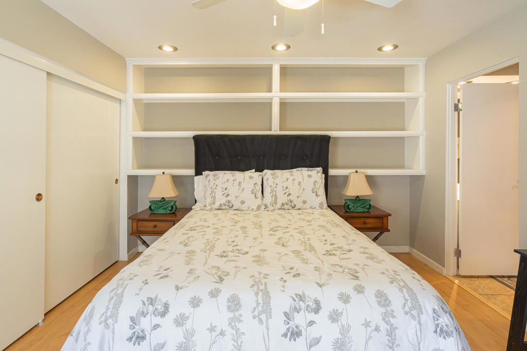 Mountain Cove - Residential