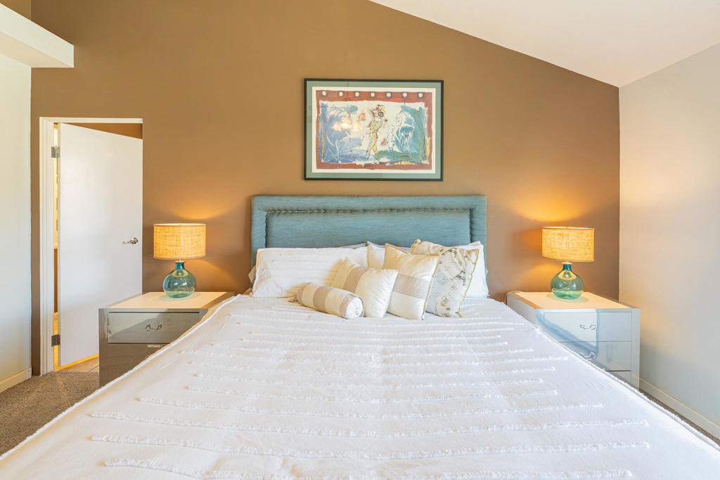 Mountain Cove - Residential