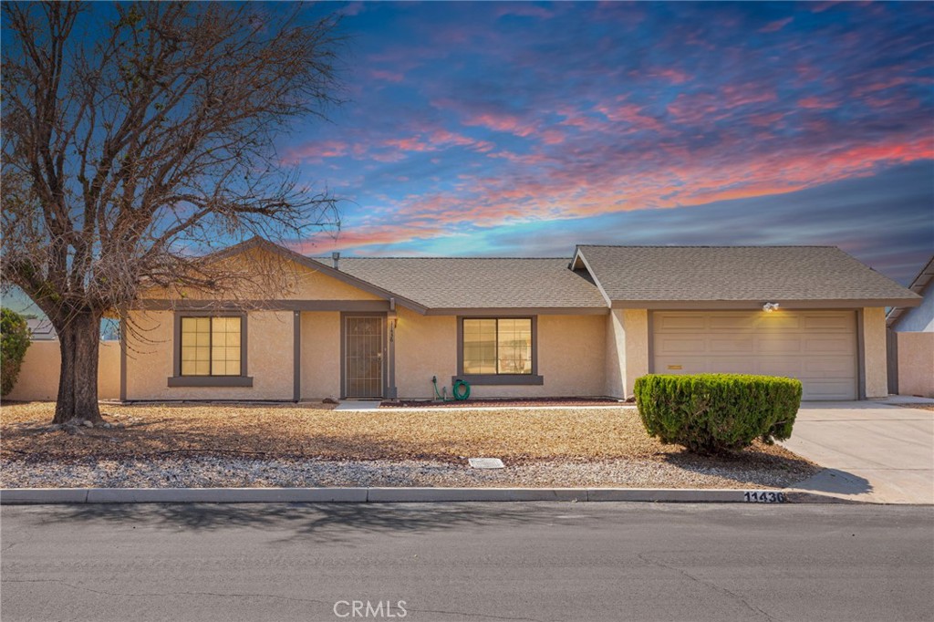 Charming 2-Bedroom Home with RV Access on Expansive Lot in Victorville!
Welcome to this beautifully maintained 2-bedroom, 2-bathroom home nestled in a quiet and established Victorville neighborhood. With 948 sq ft of comfortable living space on a generous 0.4-acre lot, this property offers both functionality and flexibility.
Step inside to a bright and inviting floor plan featuring a spacious living area. The attached 2-car garage provides ample storage and convenience, while the large back yard offers gated RV access and parking, perfect for all your toys or additional vehicles.
Whether you’re a first-time buyer, downsizing, or investing, this home is a rare find in today’s market.
Don't miss this opportunity to own a solid home on a spacious lot with endless potential!