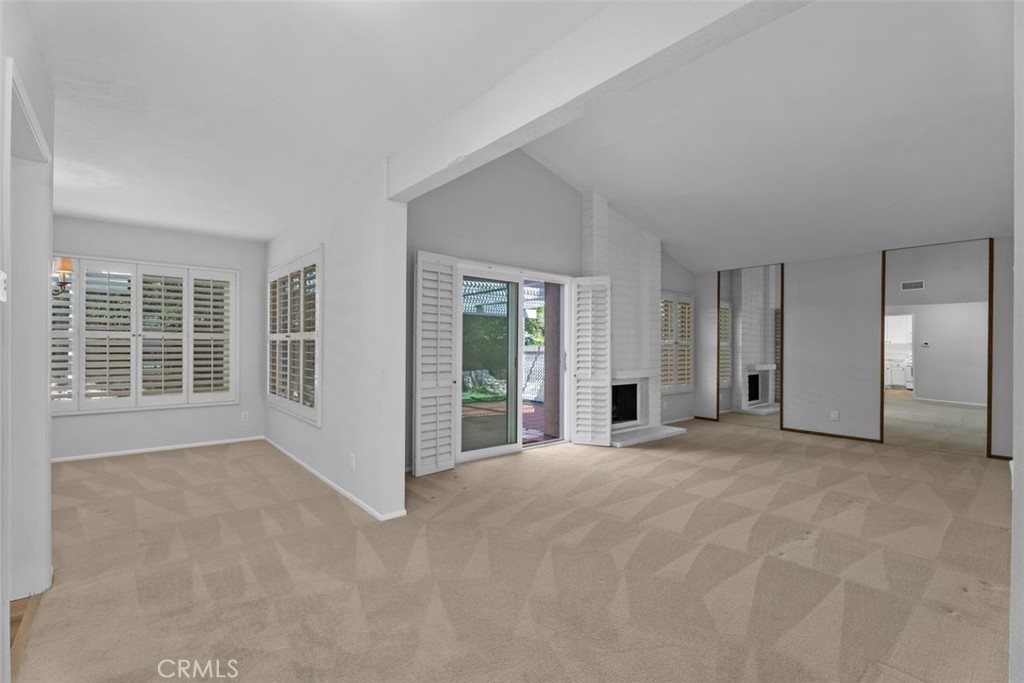 23741 Calle Azorin