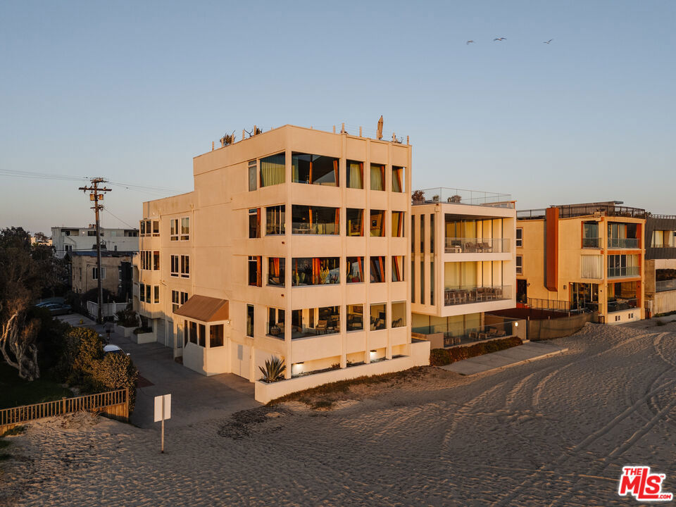 2 Outrigger Street 2
