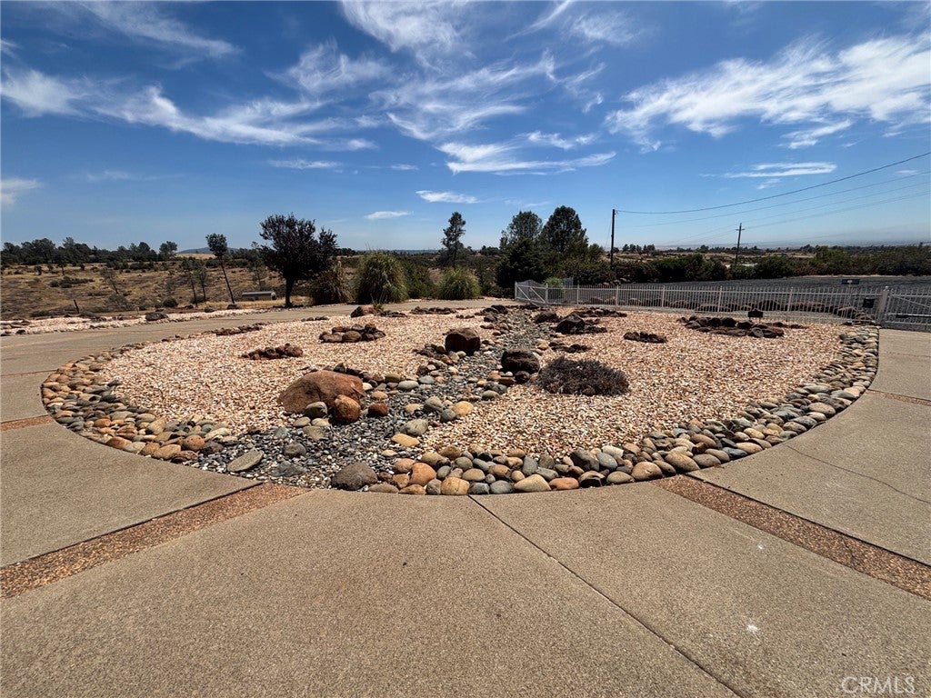 4815 Prospect