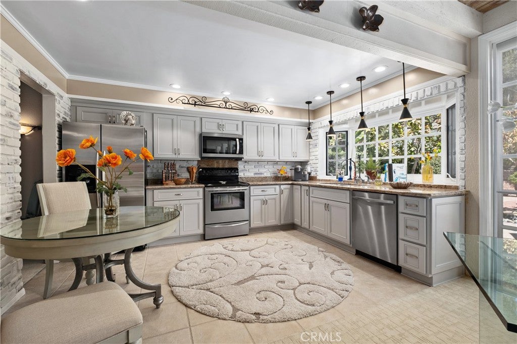 24691 Evereve Circle