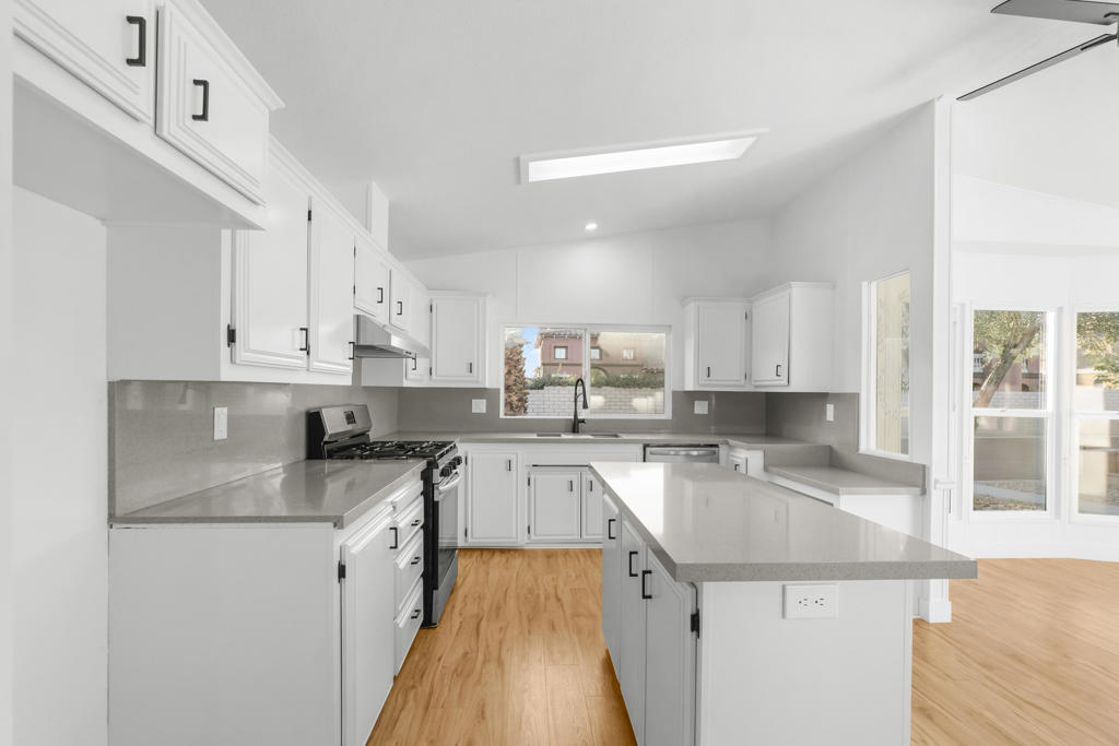 Suncrest Country Clb - Manufactured In Park