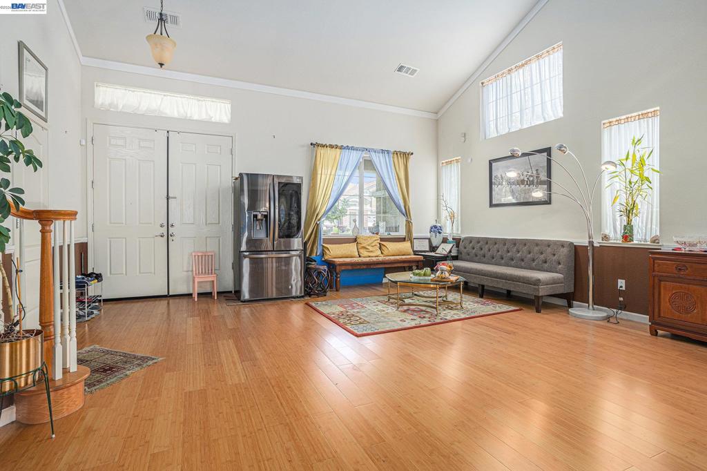 3614 Skypark Pl