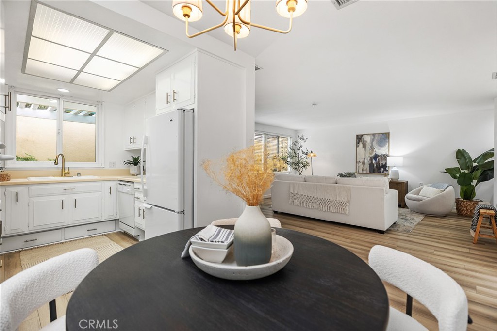 205 Avenida Majorca A