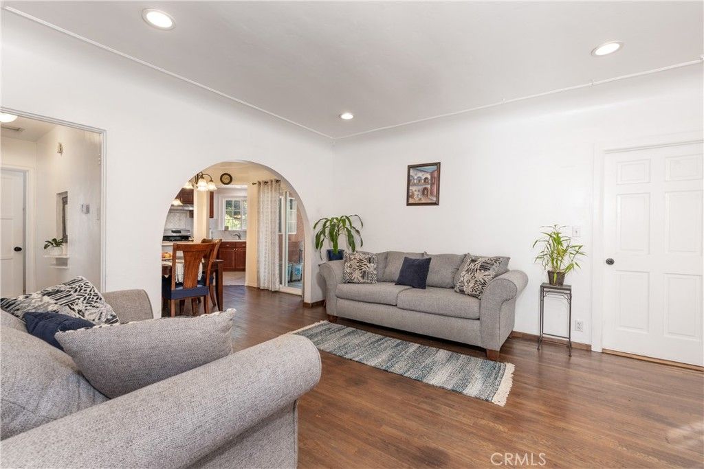Photo of 6154 Mount Angelus Drive, Highland Park, CA 90042 (MLS # GD25235834)