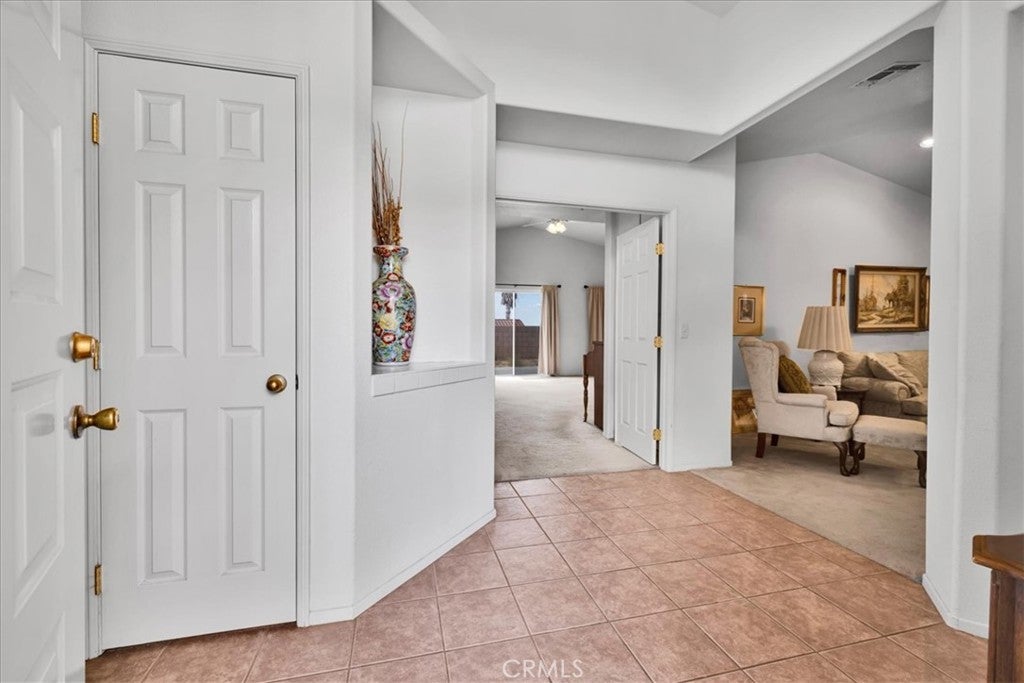 58370 Mountain View