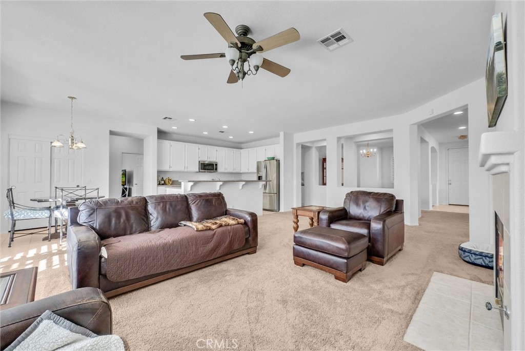 Eagle Glen - Residential