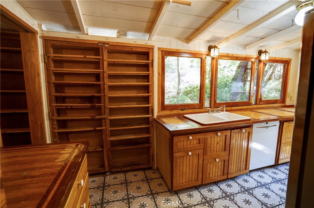 Hot Springs Canyon - Residential