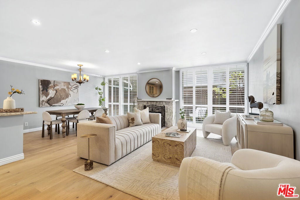 6515 Green Valley Circle 104