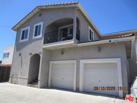 Photo of 5235 Virginia Avenue, Los Angeles, CA 90029 (MLS # 26846037)
