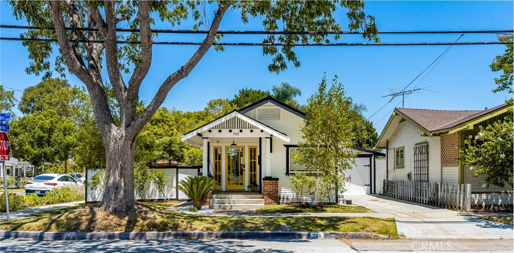 705 E PALM AVENUE