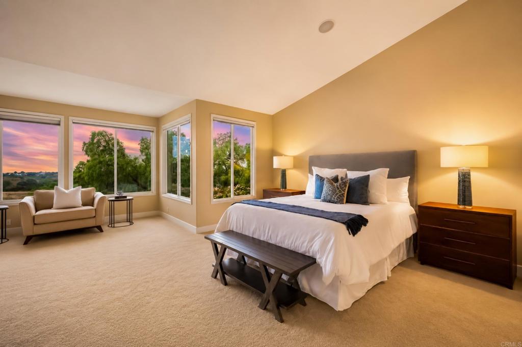 6223 Paseo Colina