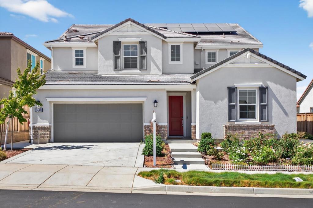 Look no further! Come visit this stunning 5-bedroom, 4.5-bathroom contemporary home located in the desirable Tracy Hills community. Recently built, this home offers modern living with a bright and open floor plan. Enjoy abundant natural light throughout the spacious layout. A separate downstairs in-law suite with a private entrance provides added flexibility and privacy perfect for guests or extended family. Freshly painted and in move-in ready condition, this beautiful home is ready for its next family to make it their own. Dont miss this opportunity to live in style and comfort in one of Tracy Hills most sought-after neighborhoods!