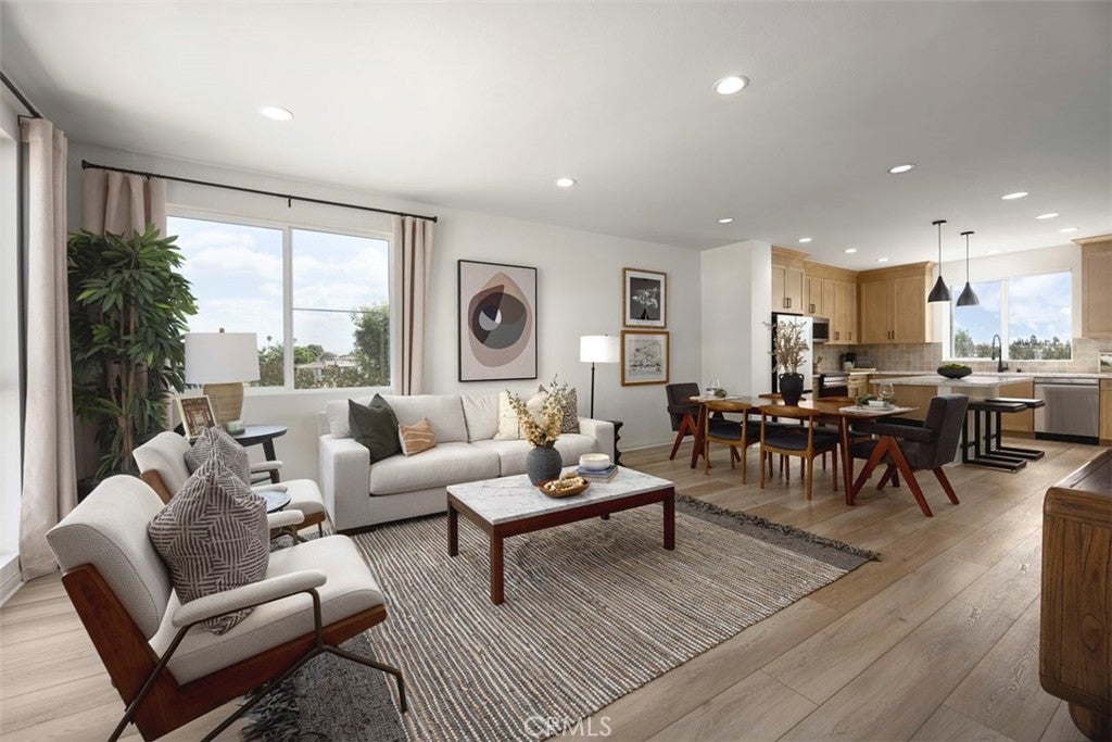 5804 Linden 4, Long Beach CA 90805