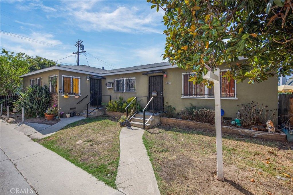 Photo of 5154 W 20th Street, Los Angeles, CA 90016 (MLS # IV25180572)