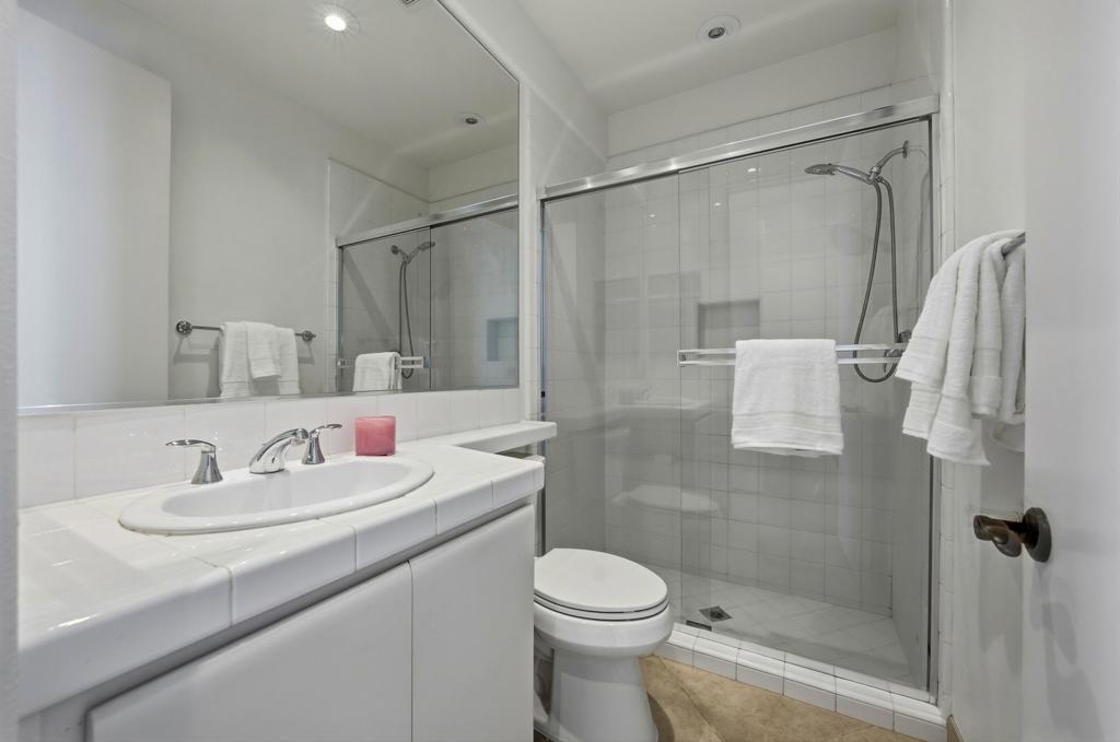 Mission Hills/Legacy-Oakhurst - Residential