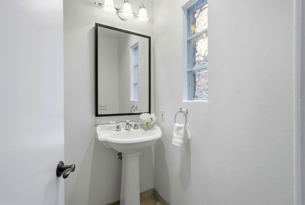 Mission Hills/Legacy-Oakhurst - Residential