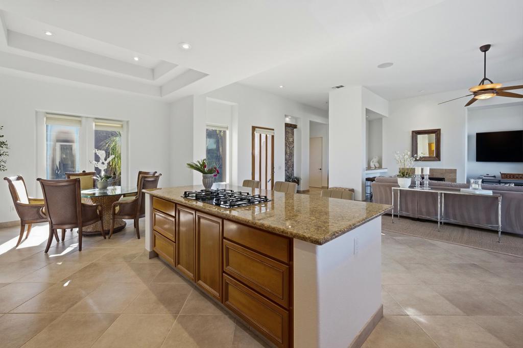 Mission Hills/Legacy-Oakhurst - Residential