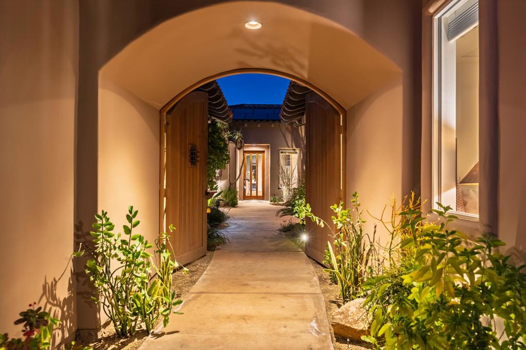 Mission Hills/Legacy-Oakhurst - Residential