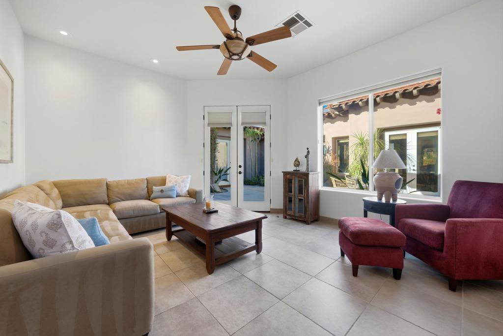 Mission Hills/Legacy-Oakhurst - Residential