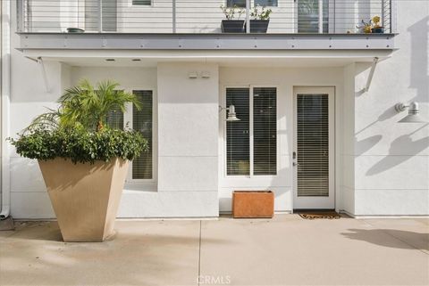 Tiny photo for 1901 S Victoria Ave #116, Oxnard, CA 93035 (MLS # OC25280619)