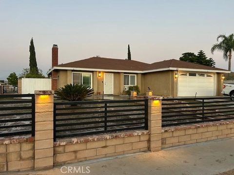 321 N Brampton Avenue Rialto CA 92376