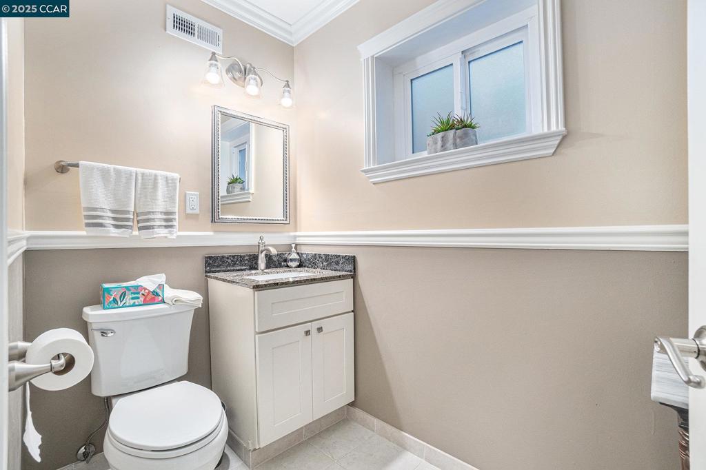 EL CERRITO - Residential