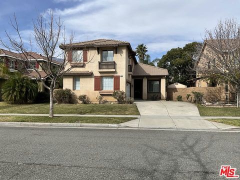 Photo of 13162 River Oaks Drive, Rancho Cucamonga, CA 91739 (MLS # 26651947)
