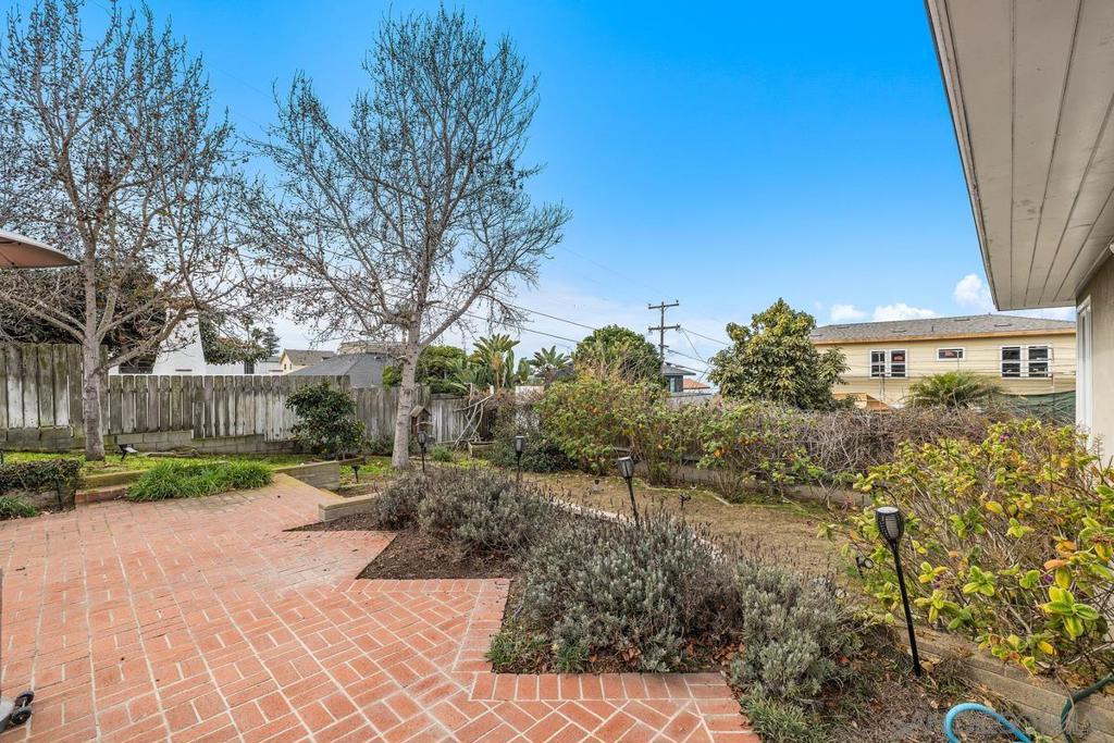 Ocean Beach - Residential Lease